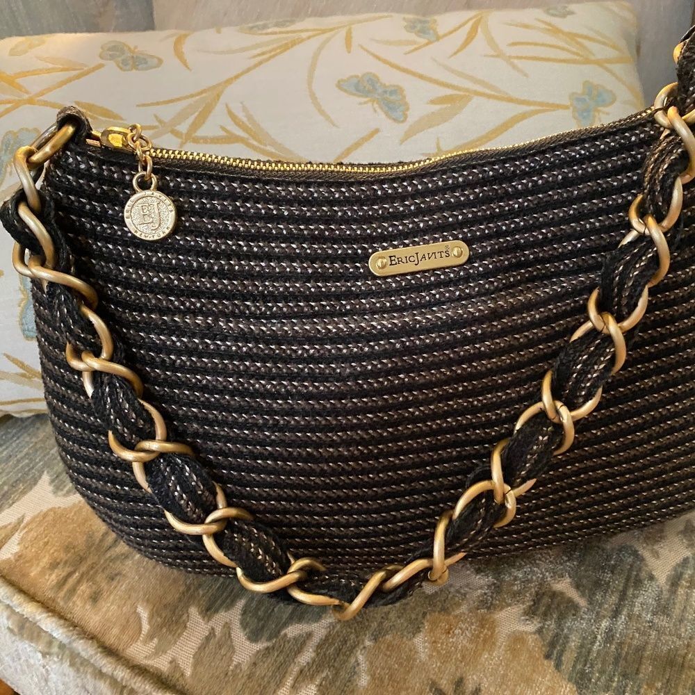 ERIC JAVITS CLASSY BLACK & GOLD WEAVE SHOULDER BAG WITH GOLD CHAIN HARDWARE